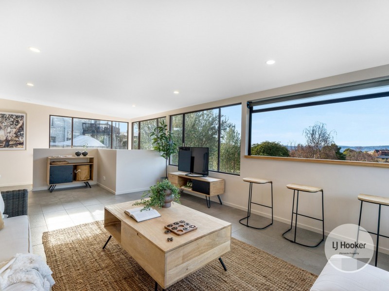 129 Wells Parade, Blackmans Bay TAS 7052