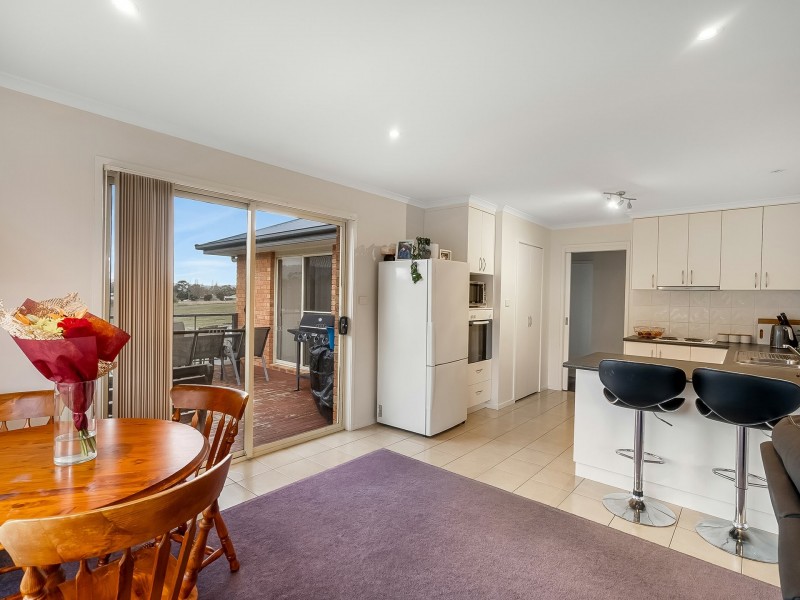 8 Citrus Drive, Margate TAS 7054