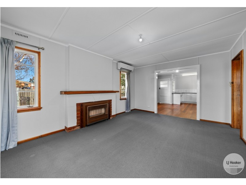 80 Bass Street, Warrane TAS 7018