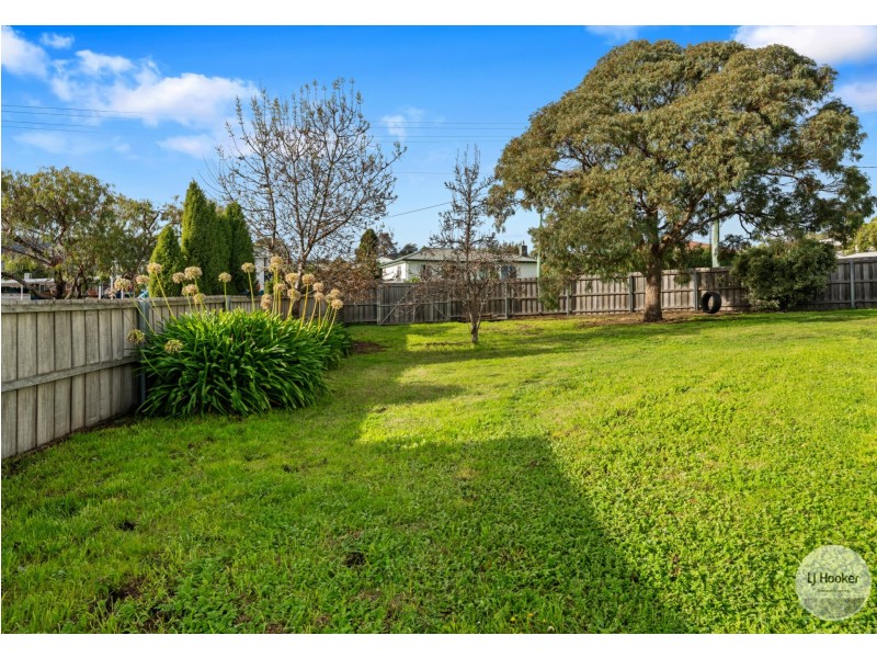 80 Bass Street, Warrane TAS 7018