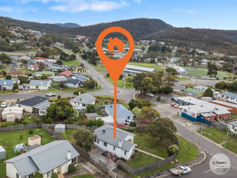 80 Bass Street, Warrane TAS 7018