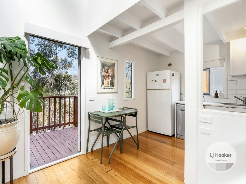 31 Liverpool Crescent, West Hobart TAS 7000