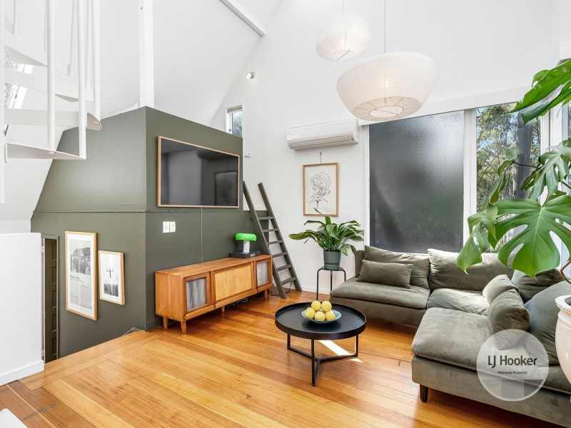 31 Liverpool Crescent, West Hobart TAS 7000