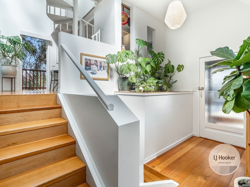 31 Liverpool Crescent, West Hobart TAS 7000