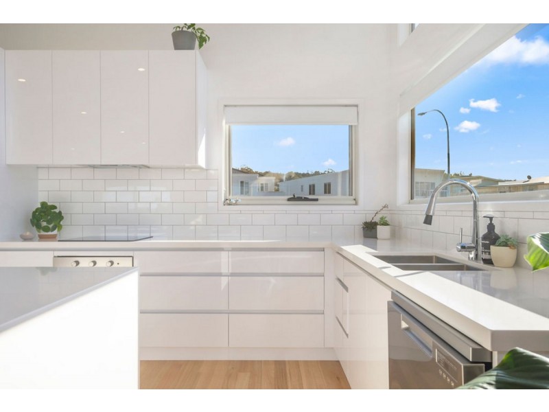 1/33 Staff Road, Electrona TAS 7054