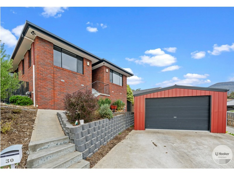 30 Aquila Street, Glenorchy TAS 7010