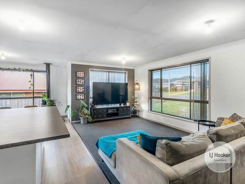 19 Gateway Drive, New Norfolk TAS 7140