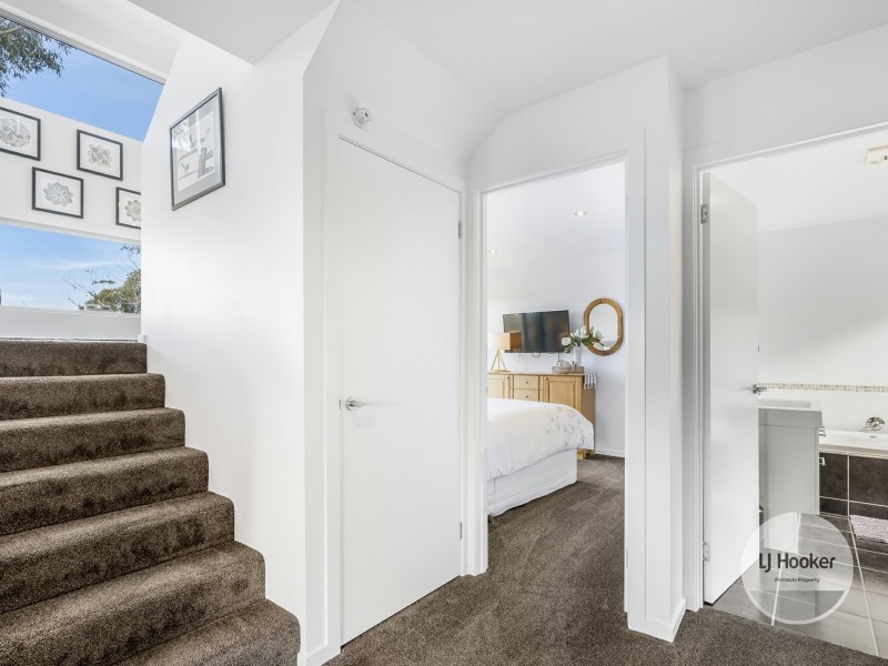 79 Hillcrest Road, Tolmans Hill TAS 7007