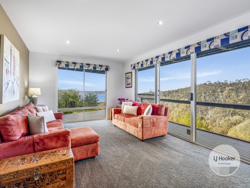 79 Hillcrest Road, Tolmans Hill TAS 7007