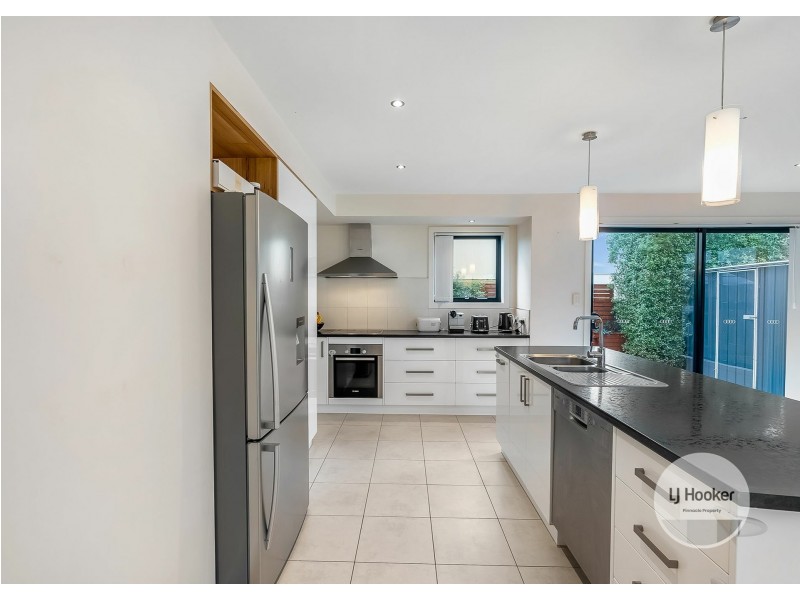 1/4 Calm Place, Old Beach TAS 7017