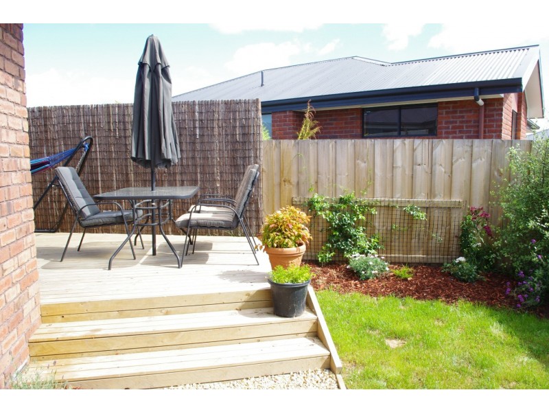 2/18 Hyssop Road, Margate TAS 7054