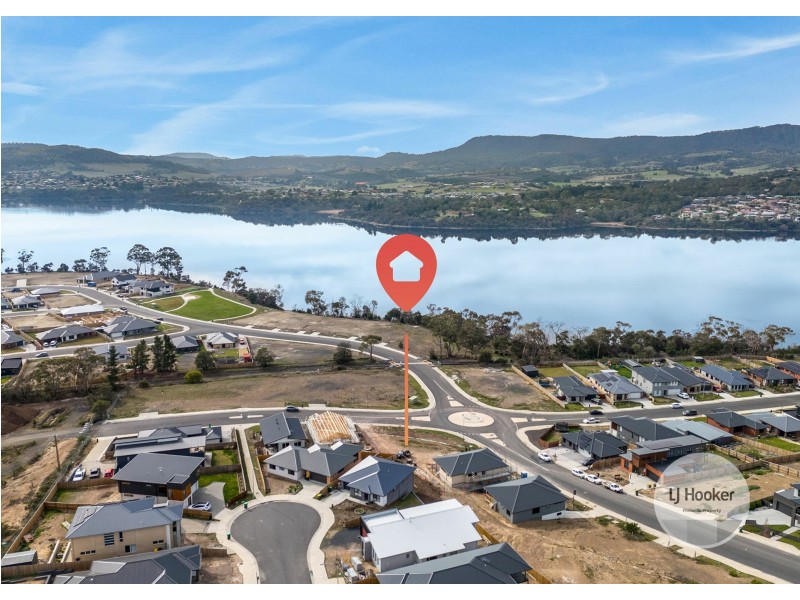 42 Whitestone Drive, Austins Ferry TAS 7011