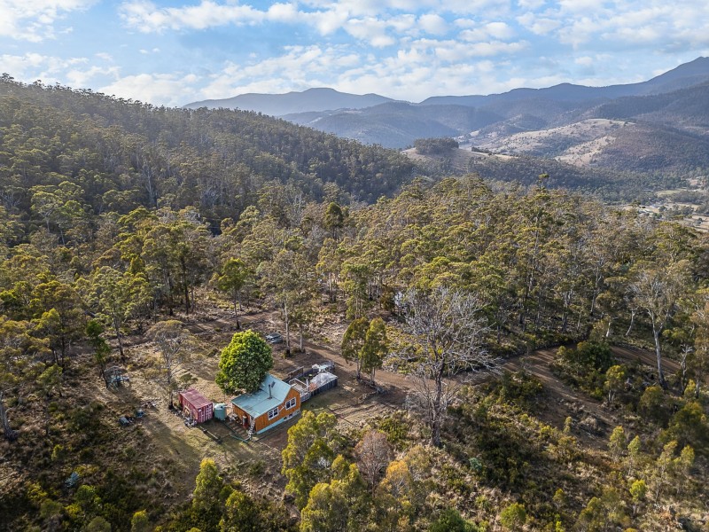 142 Millers Road, Lachlan TAS 7140