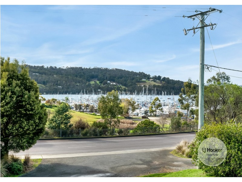 8 Ferry Road, Kettering TAS 7155