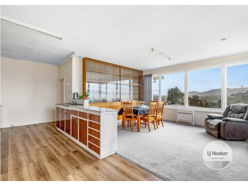 13 Sharland Avenue, New Norfolk TAS 7140