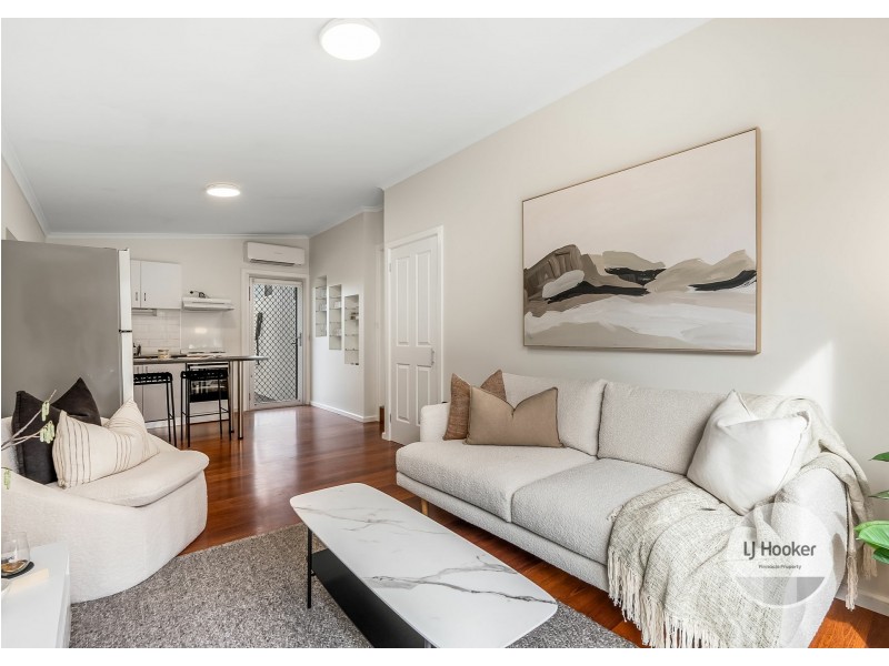 39 Garnett Street, Blackmans Bay TAS 7052