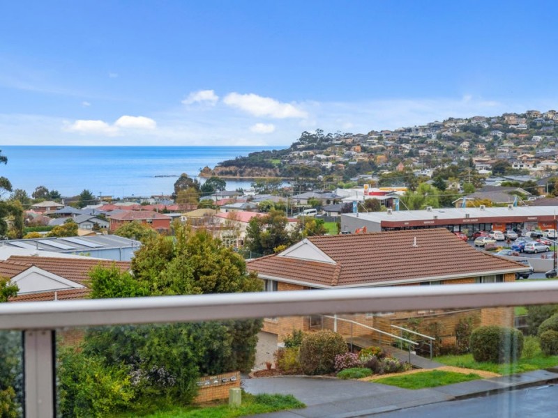 4/14 Opal Drive, Blackmans Bay TAS 7052