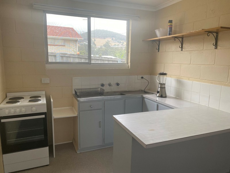 2/147 Allunga Road, Chigwell TAS 7011