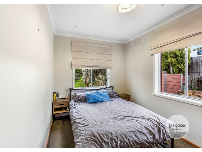 32 Hudson Crescent, Glenorchy TAS 7010