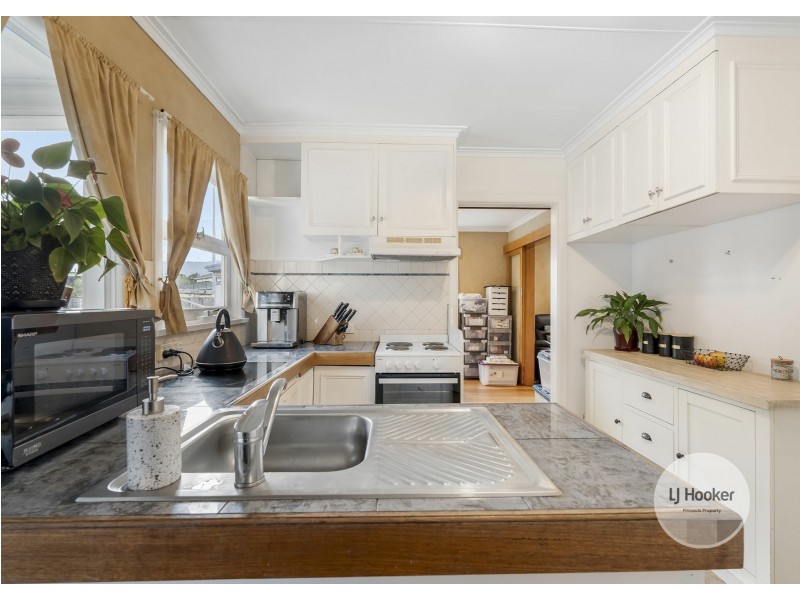 1/151 Clarence Street, Howrah TAS 7018