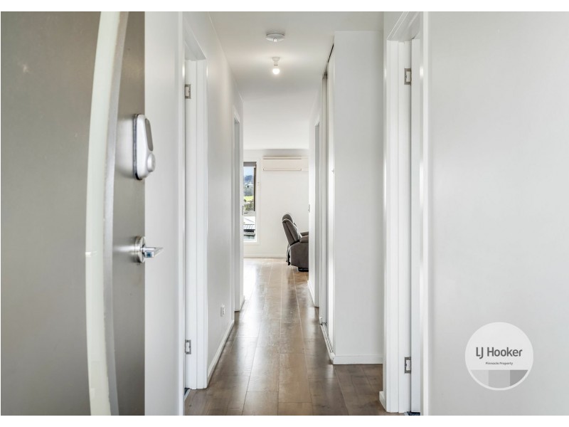 15 Ernest Road, Rokeby TAS 7019