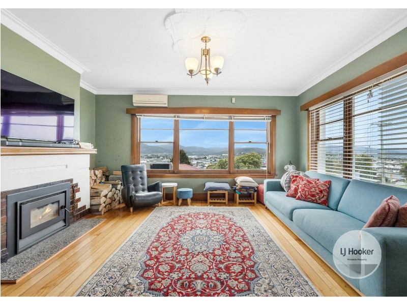 10 Wylie Crescent, West Moonah TAS 7009