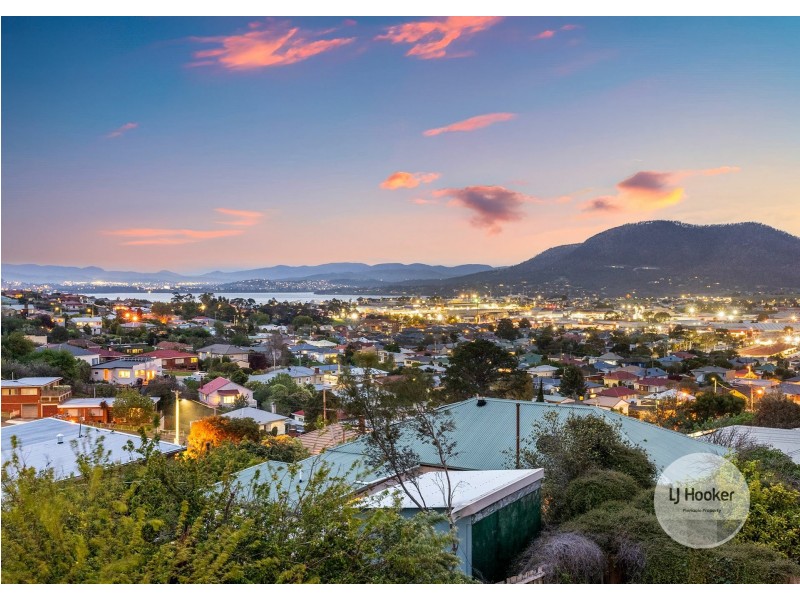 10 Wylie Crescent, West Moonah TAS 7009