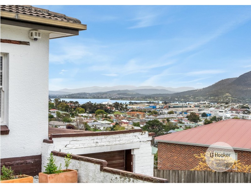 10 Wylie Crescent, West Moonah TAS 7009