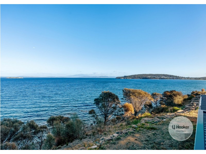 1 Casuarina Close, Primrose Sands TAS 7173