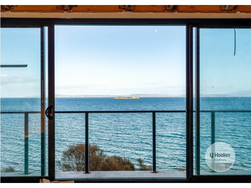 1 Casuarina Close, Primrose Sands TAS 7173