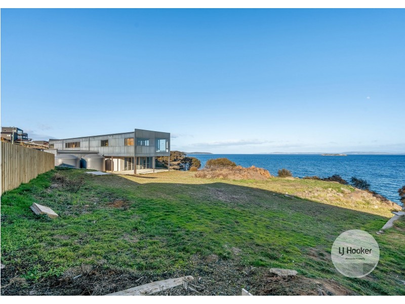 1 Casuarina Close, Primrose Sands TAS 7173