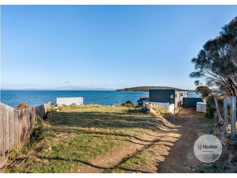1 Casuarina Close, Primrose Sands TAS 7173