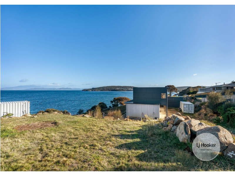 1 Casuarina Close, Primrose Sands TAS 7173