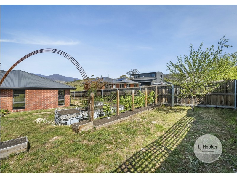 67 Kensington Street, New Norfolk TAS 7140