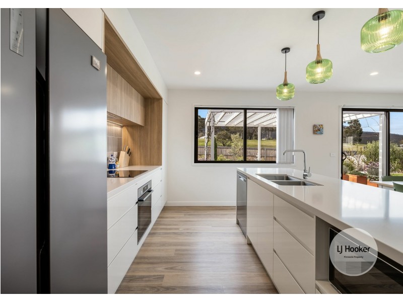 49 Gateway Drive, New Norfolk TAS 7140