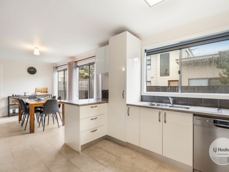2/10 Lennox Avenue, Lutana TAS 7009