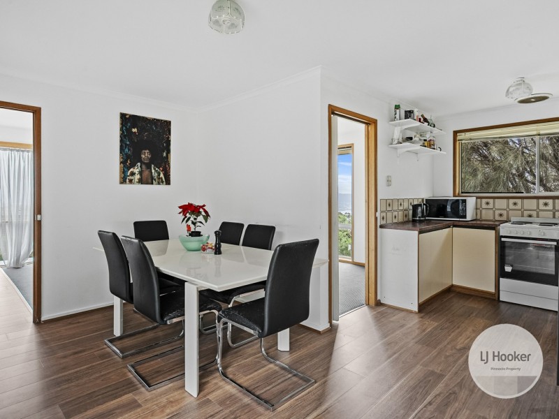 14 Lachlan Drive, Mount Nelson TAS 7007