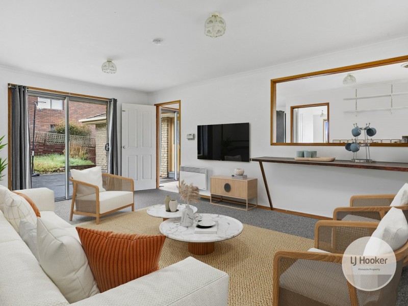 14 Lachlan Drive, Mount Nelson TAS 7007