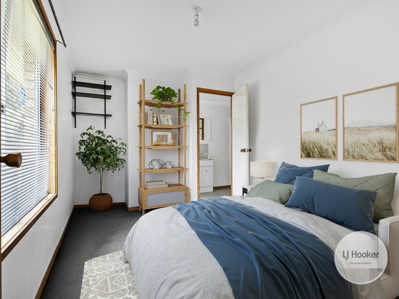 14 Lachlan Drive, Mount Nelson TAS 7007