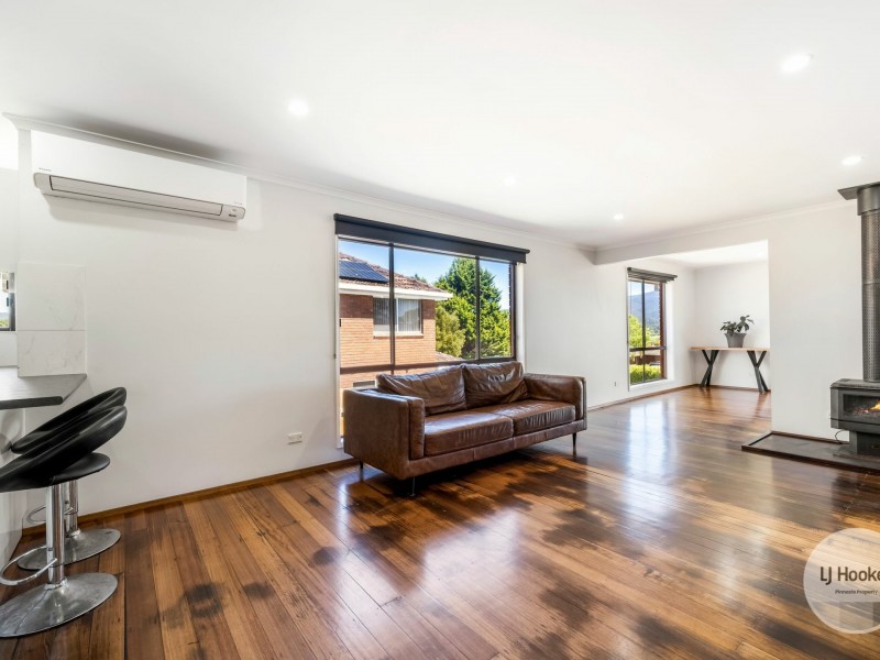 4 Hawthorn Drive, Kingston TAS 7050