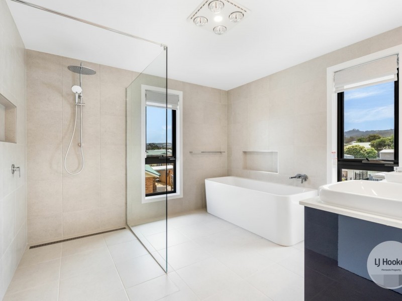 10 Dulcie Court, Oakdowns TAS 7019