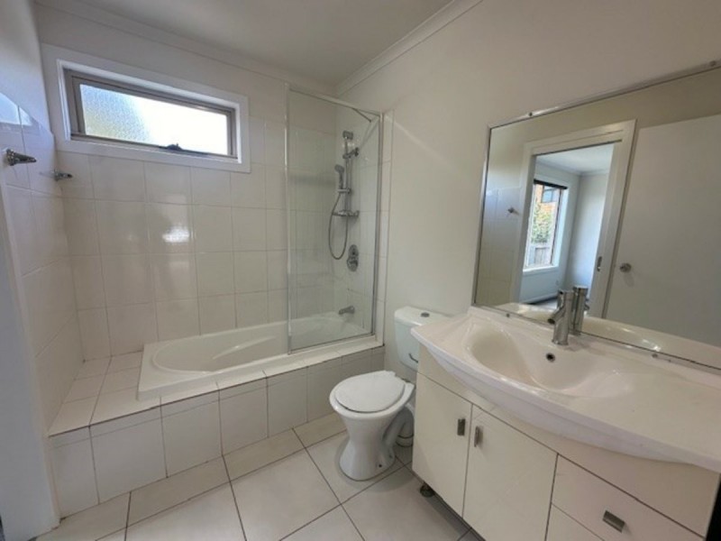 1/5 Aloomba Place, Herdsmans Cove TAS 7030