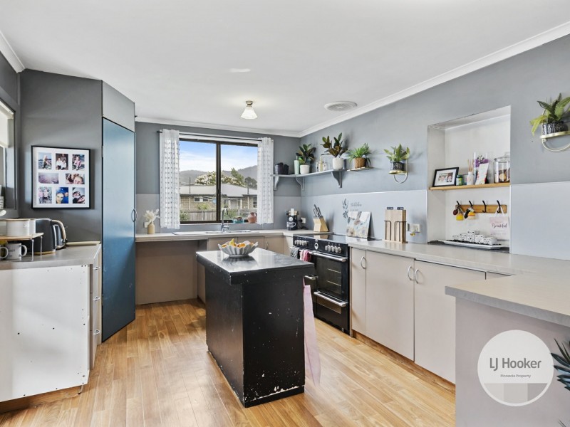 77 Hilton Road, Claremont TAS 7011
