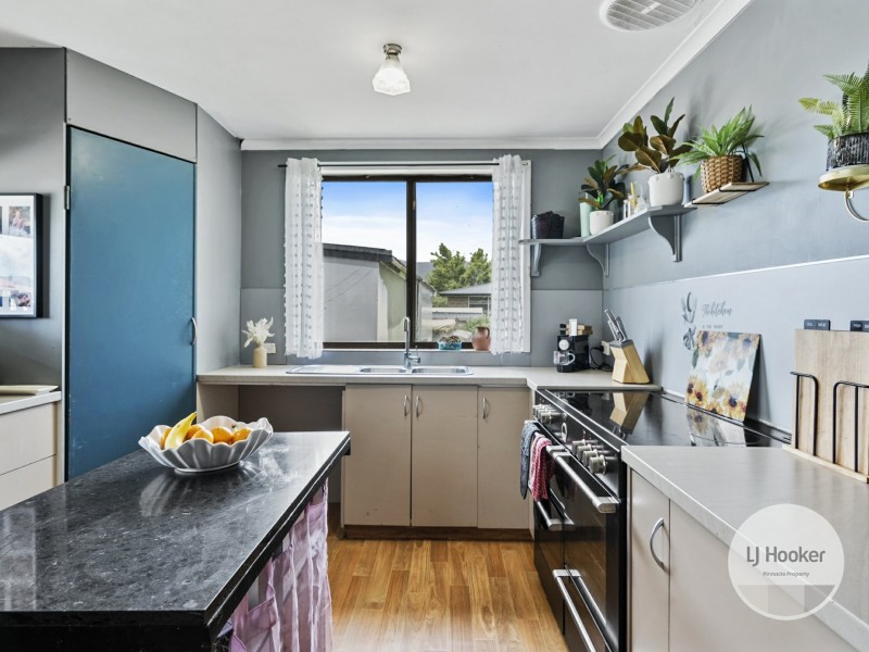77 Hilton Road, Claremont TAS 7011