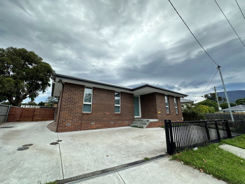 2/33 Barry Street, Glenorchy TAS 7010