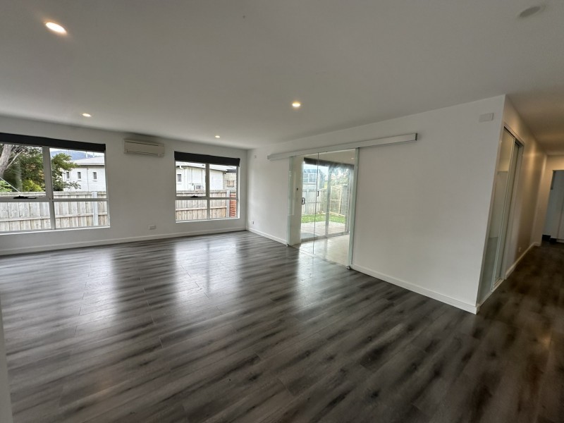 2/33 Barry Street, Glenorchy TAS 7010