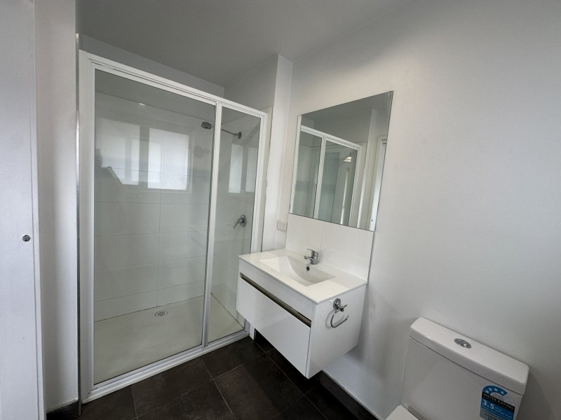 2/33 Barry Street, Glenorchy TAS 7010