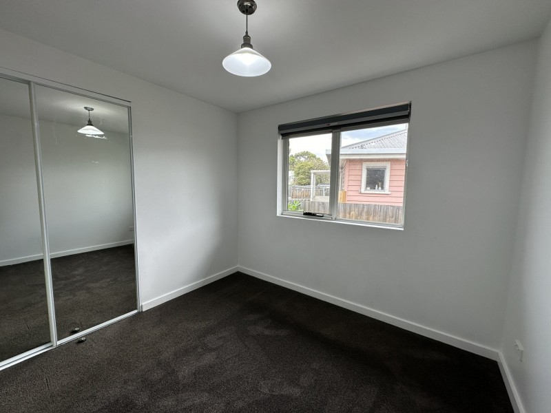 2/33 Barry Street, Glenorchy TAS 7010