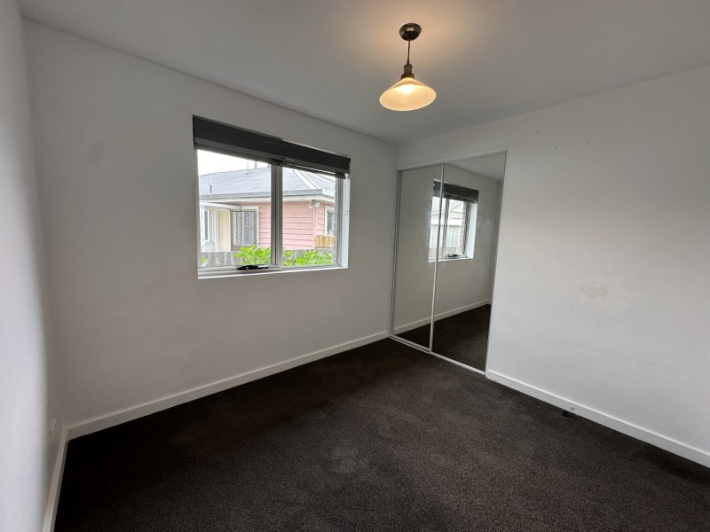 2/33 Barry Street, Glenorchy TAS 7010