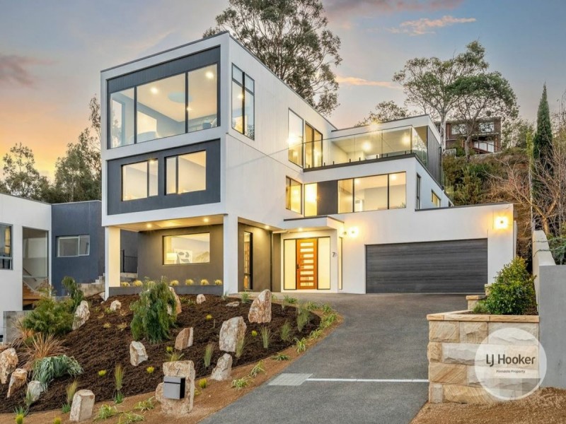 7 Tennyson Street, West Hobart TAS 7000